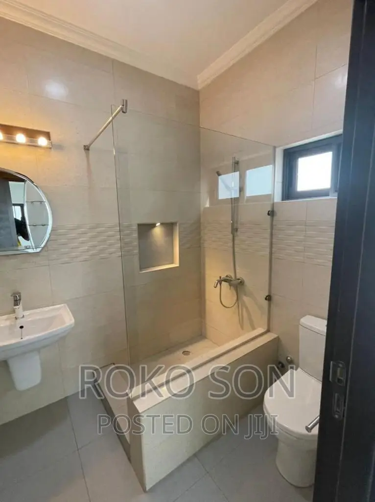 3bdrm Duplex in Dr Roko, East Legon for sale