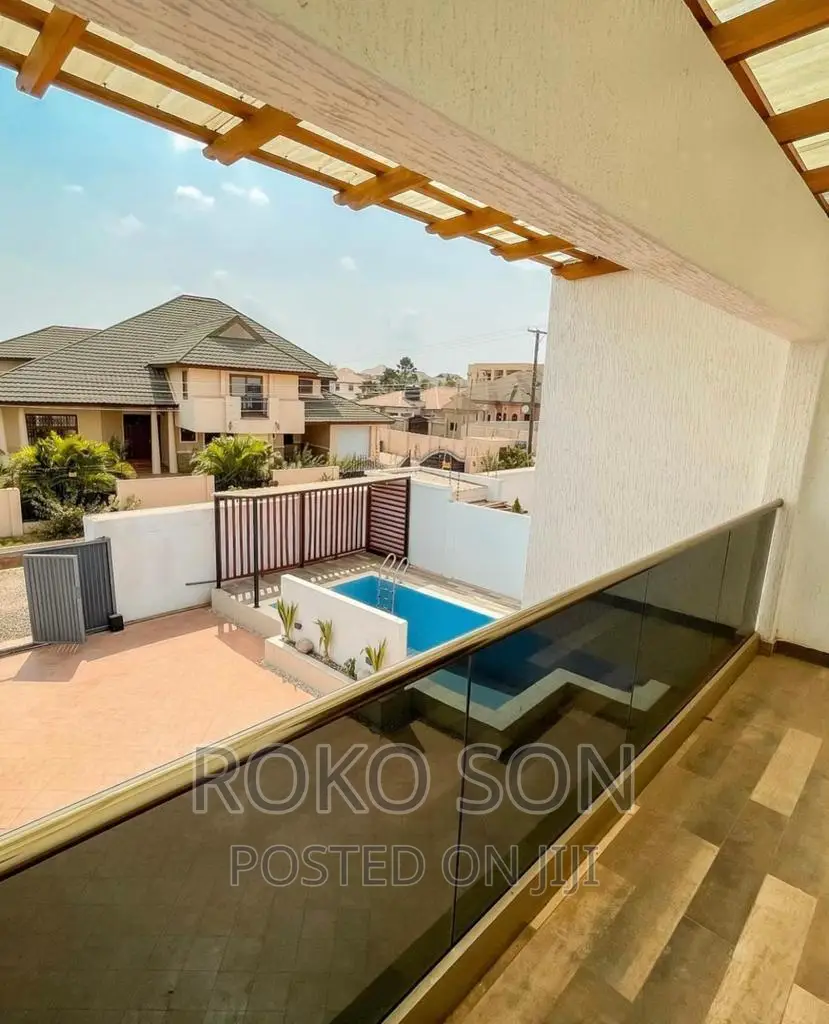3bdrm Duplex in Dr Roko, East Legon for sale