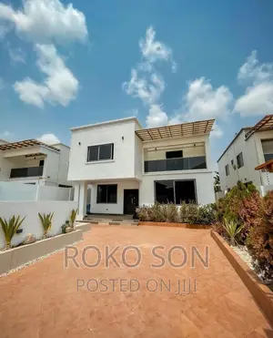 3bdrm Duplex in Dr Roko, East Legon for sale