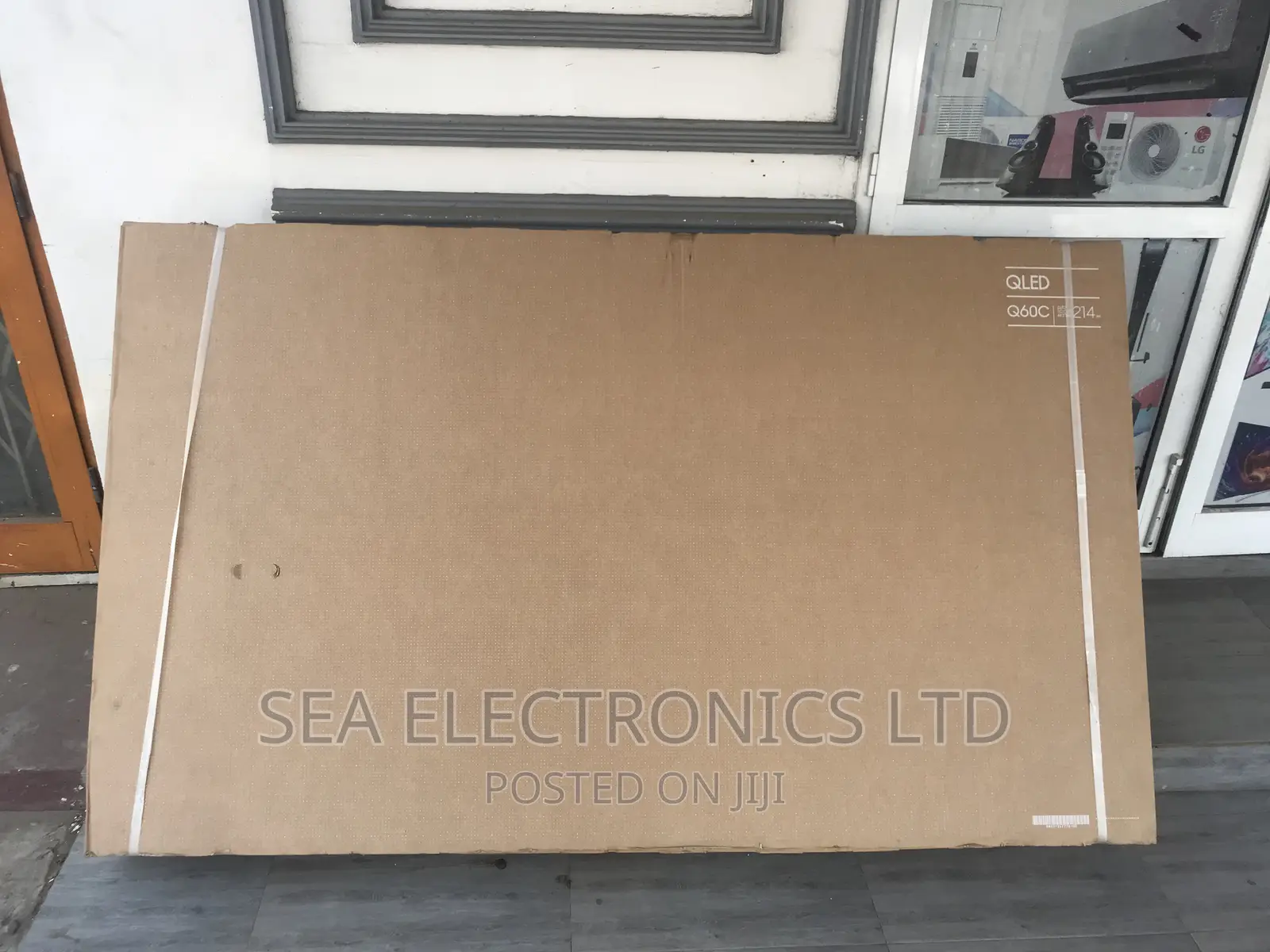 Samsung Premium 85" HDR Ultra HD Smart Qled Tv- 85Q60C