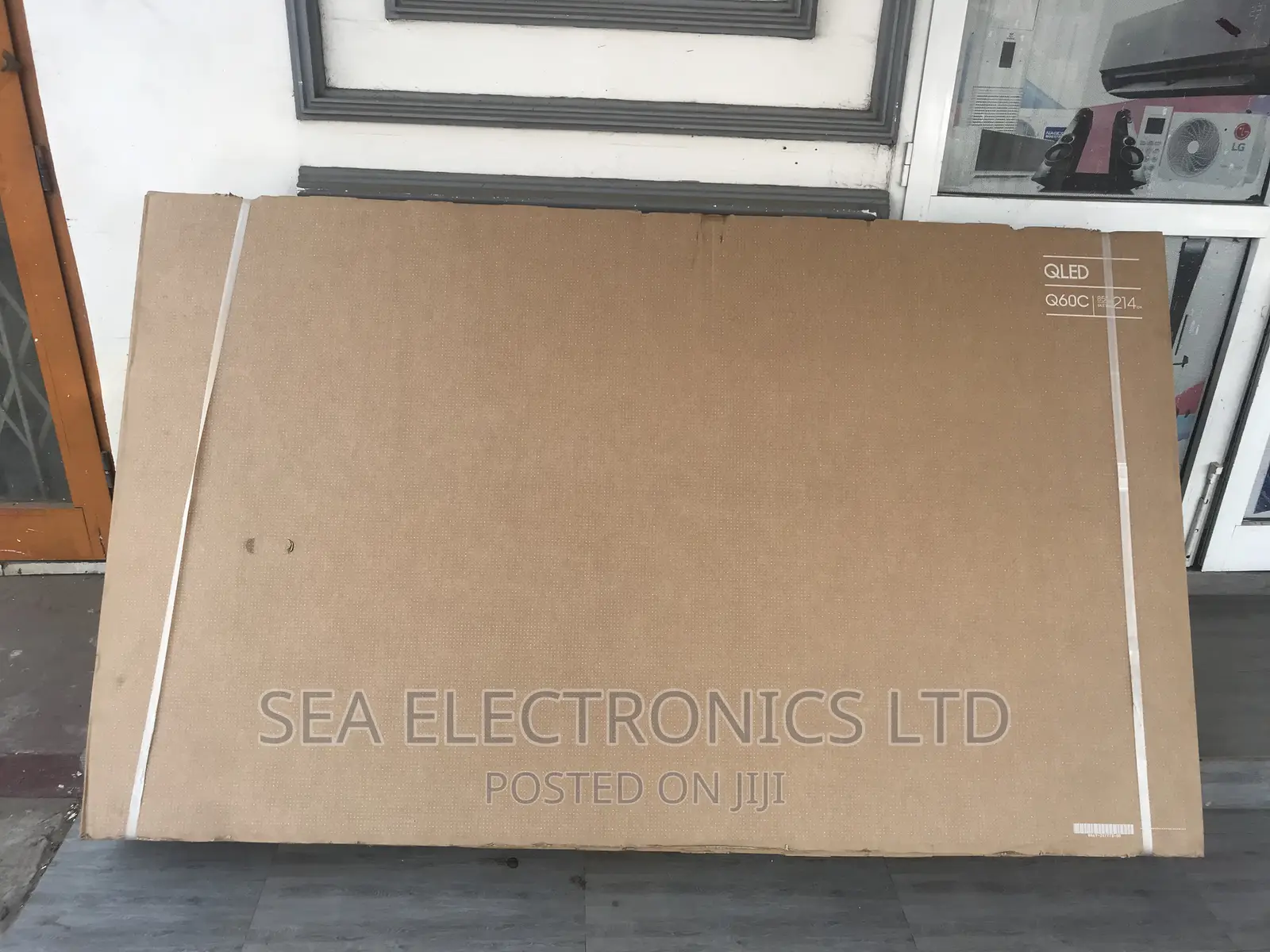 Samsung Premium 85" HDR Ultra HD Smart Qled Tv- 85Q60C
