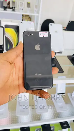 New Apple iPhone 8 64 GB Black