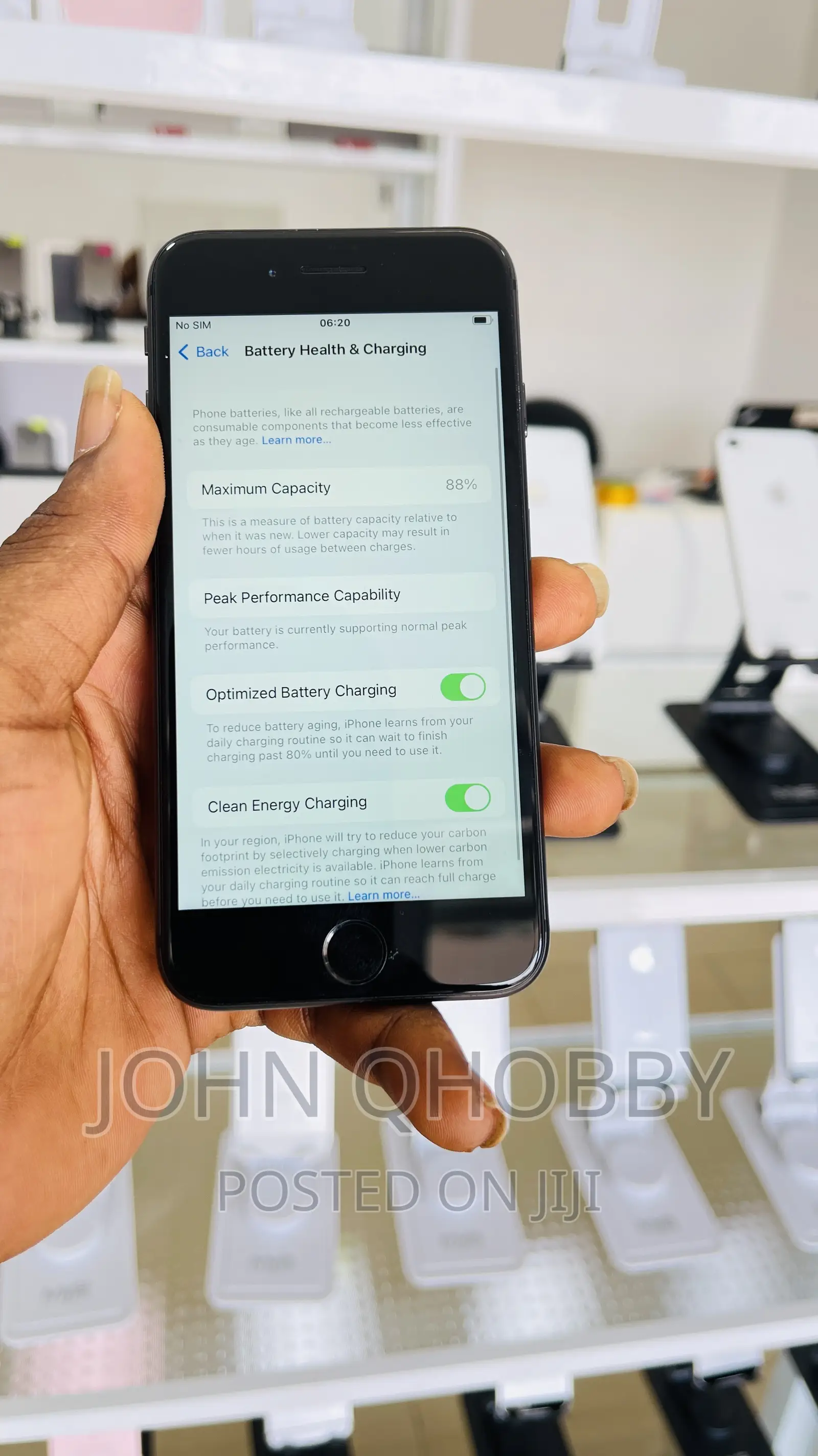 New Apple iPhone 8 64 GB Black