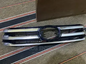 Toyota Hilux 2016 Front Grille
