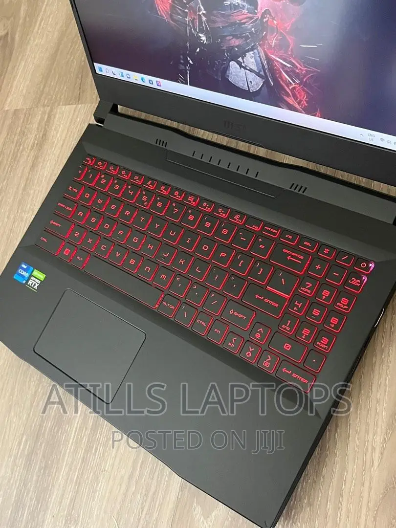 Laptop MSI Katana GF66 32GB Intel Core I7 SSD 512GB