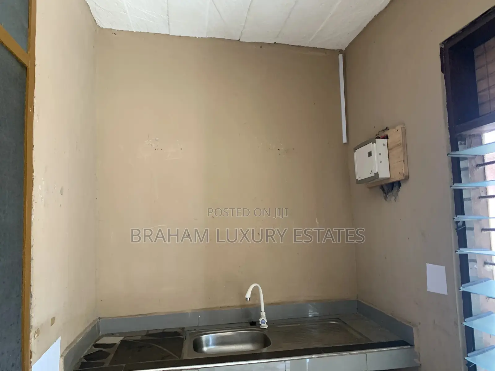 1bdrm Apartment in Maritime Area, Nungua for rent