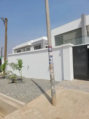 5bdrm House in Testimonial Building, East Legon for sale