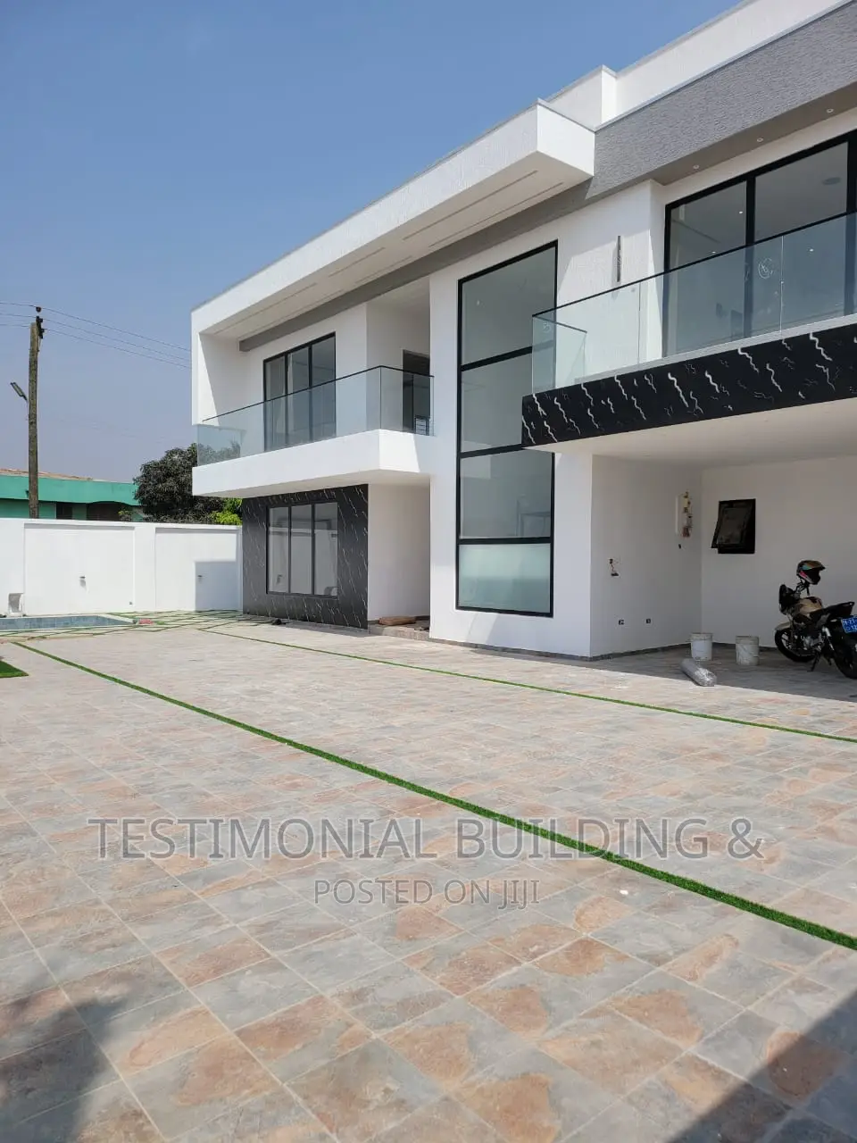 5bdrm House in Testimonial Building, East Legon for sale