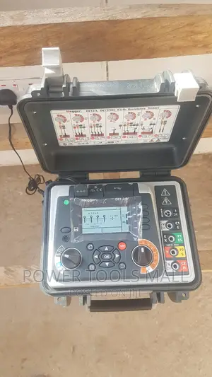 Megger DET2/3 KIT 330FT Ground Tester (100m)