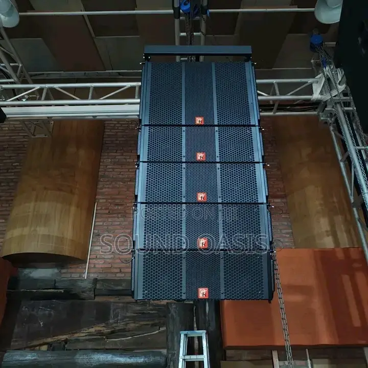 4pairs of 10inches Line Array Speakers and a Pair of Sub-10"