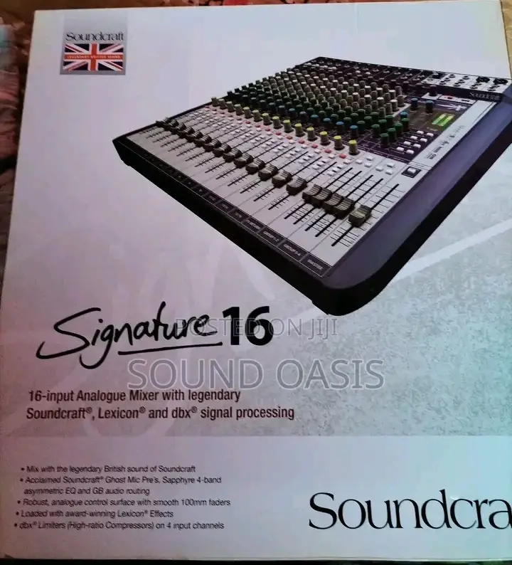 Soundcraft Signature 16 Analog 16-Channel Mixer