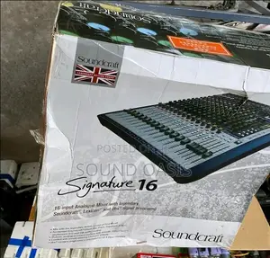 Soundcraft Signature 16 Analog 16-Channel Mixer
