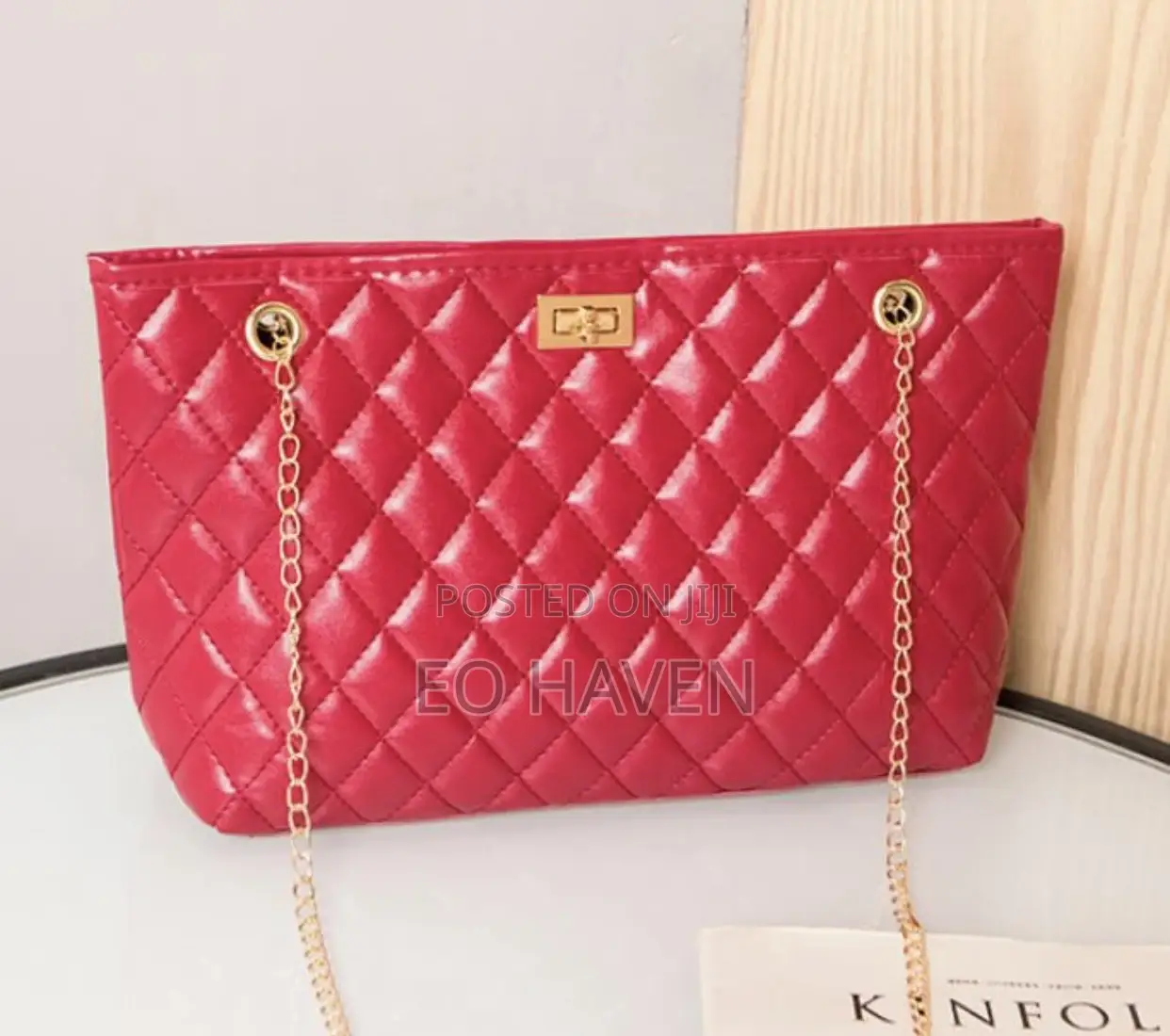 Ladies Chain Hand/Shoulder Bag