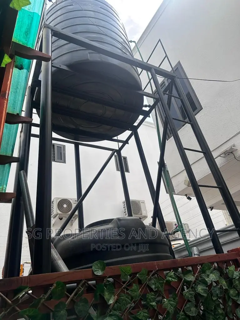 4bdrm Mansion in East Legon for sale