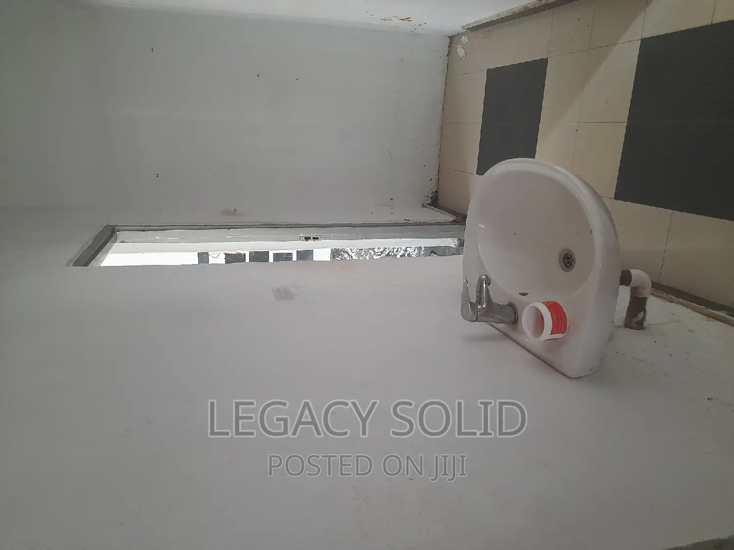 1bdrm Apartment in Legacy Solid Real, Ledzokuku-Krowor for rent