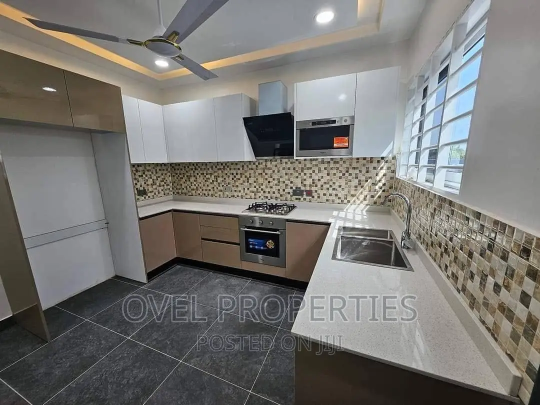 3bdrm House in Ayi Mensah, Oyarifa for sale