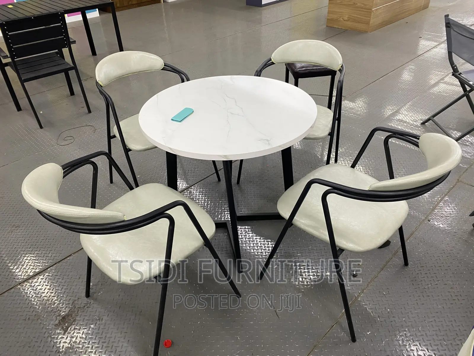 Quality Dining Sets