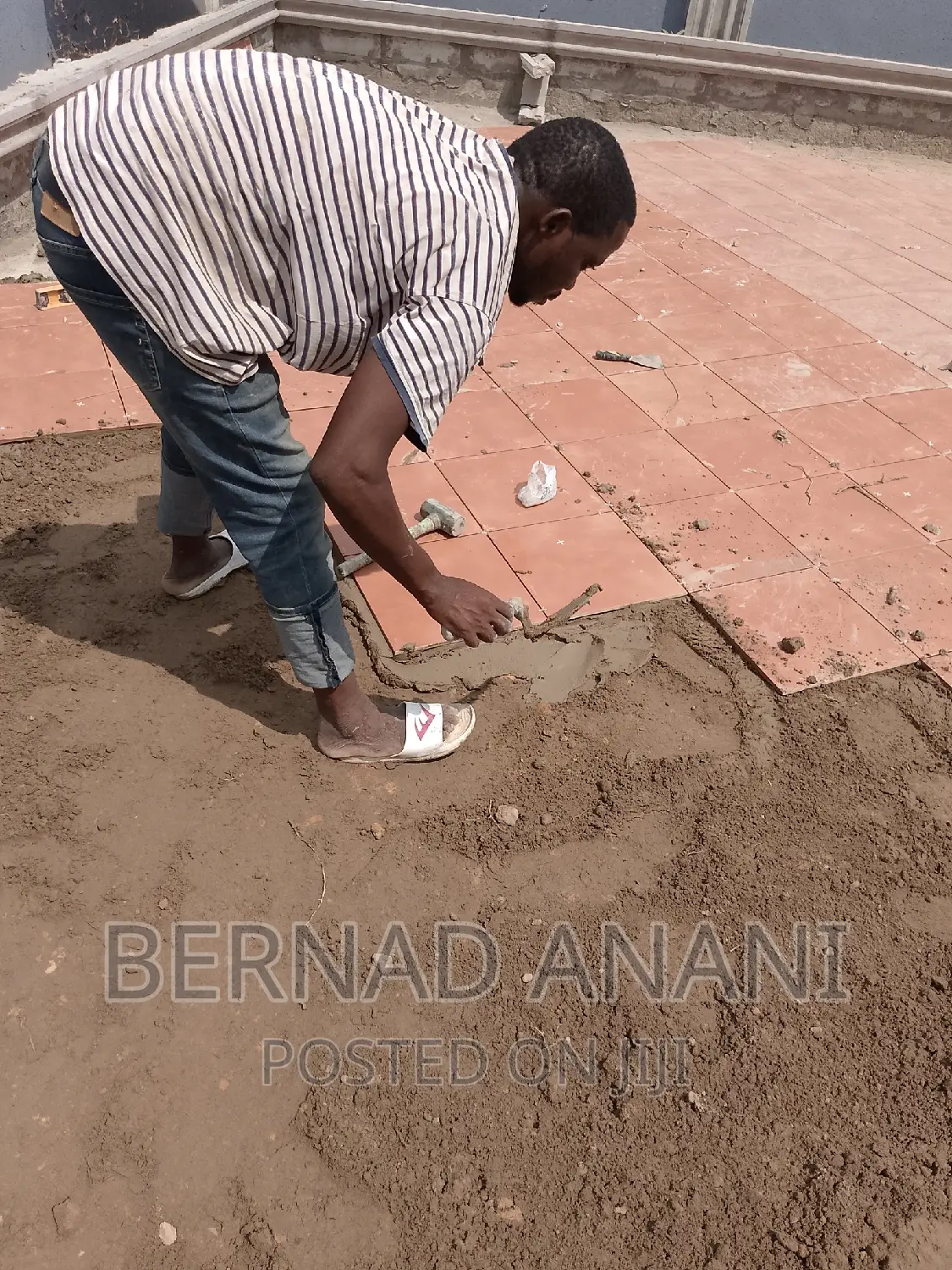 Professional Tiller With Many Years of Experience