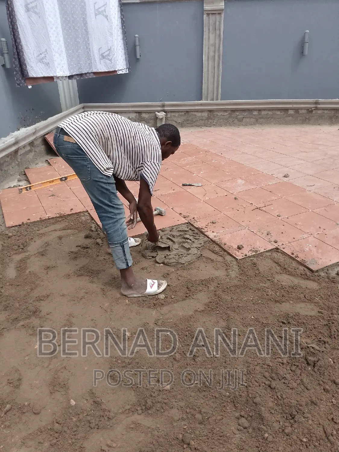 Professional Tiller With Many Years of Experience