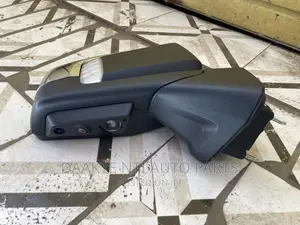 GMC Sierra 2020 Side Mirror