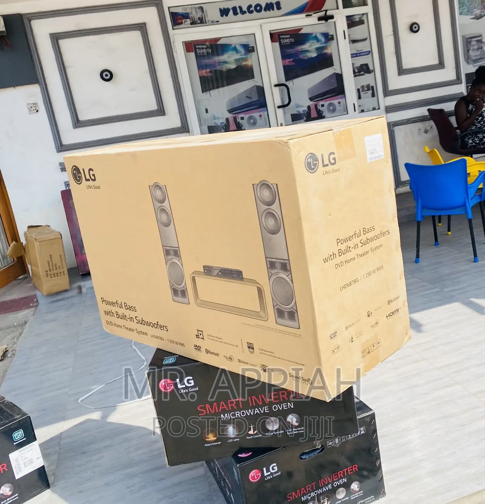 Energy Efficient LG LHD 687 Bluetooth Home Theatre(Black).