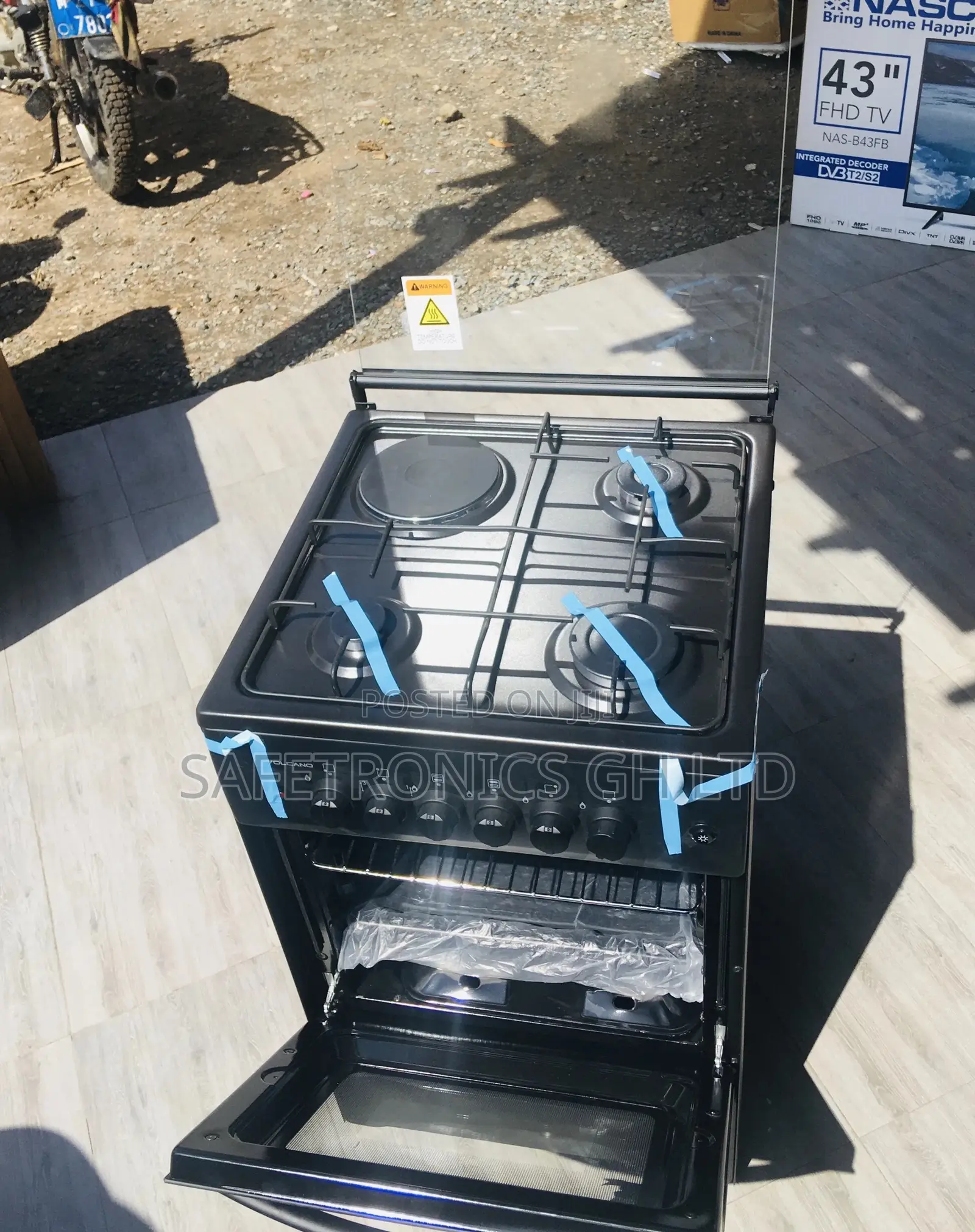 Black Volcano 3 Gas 1 Electric Oven With Grill 50x50