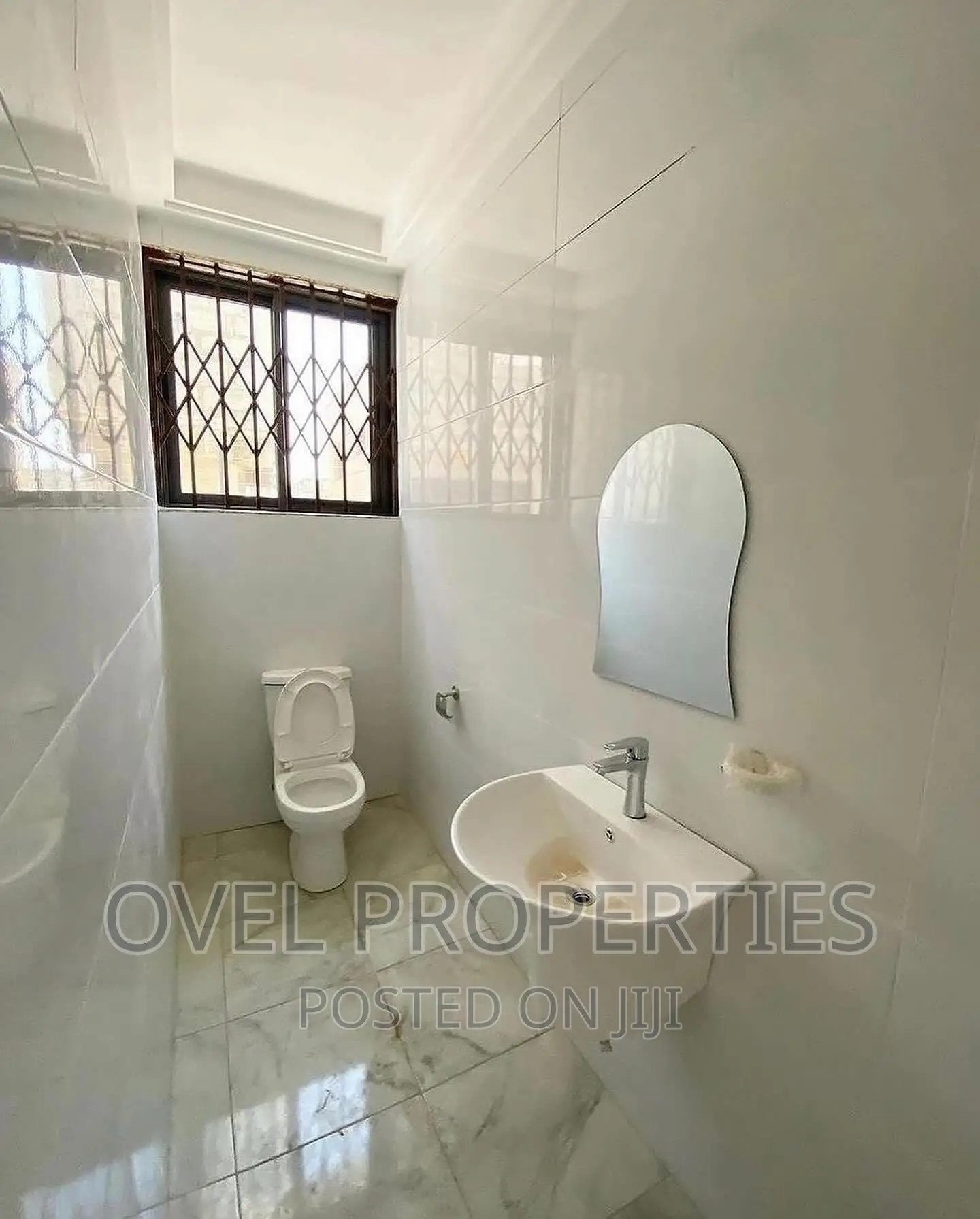 3bdrm House in Oy, Oyarifa for sale