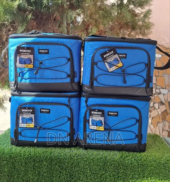 Igloo Insulated Cooler Bag 28 Cans Capacity
