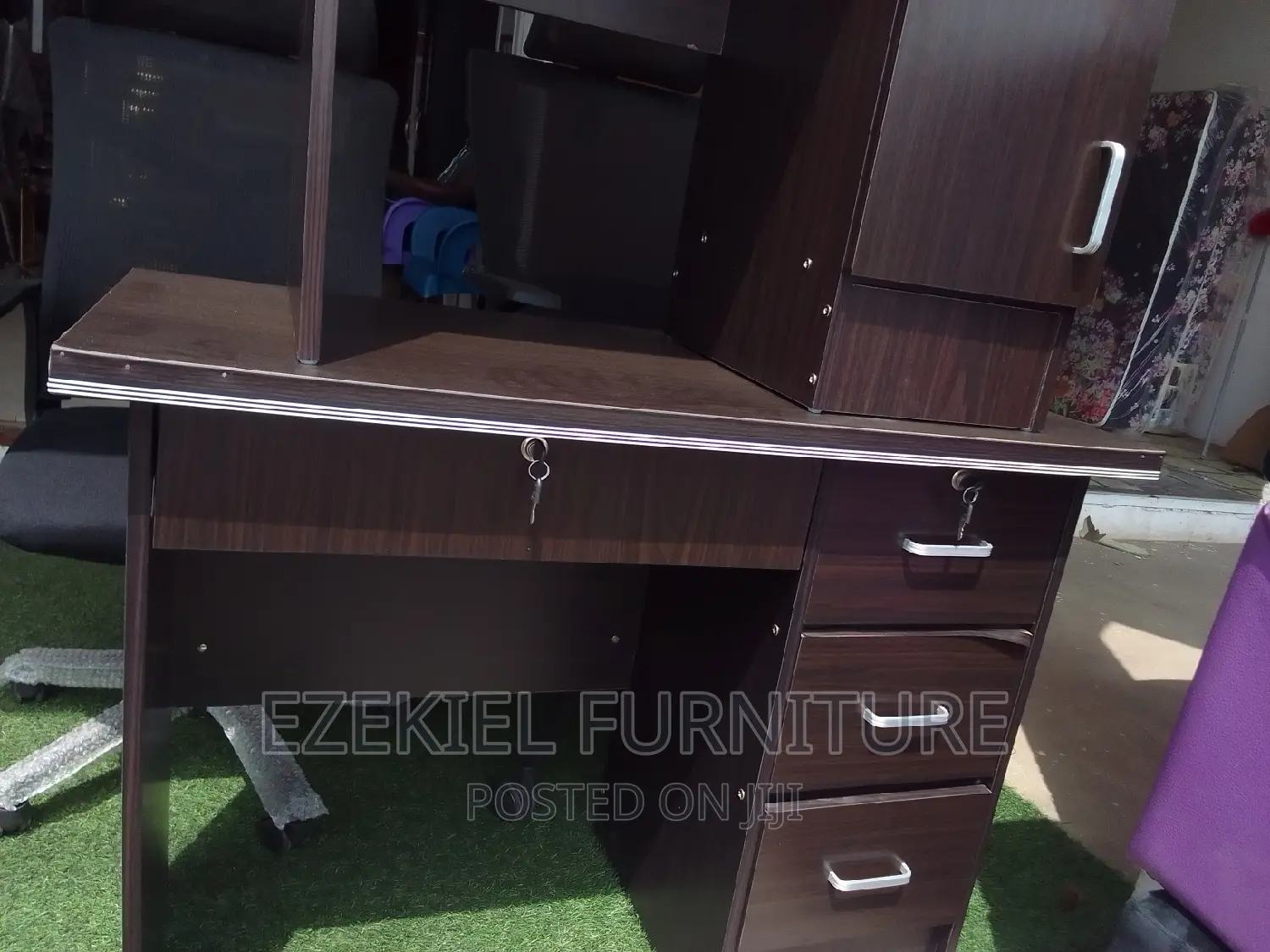 Office Desk for Sale