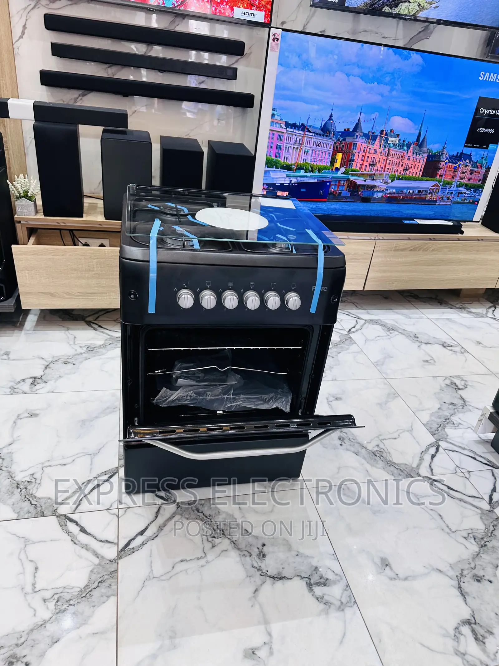 Beautiful  New Black Gas Cooker Fen Grill 60/60 4burner
