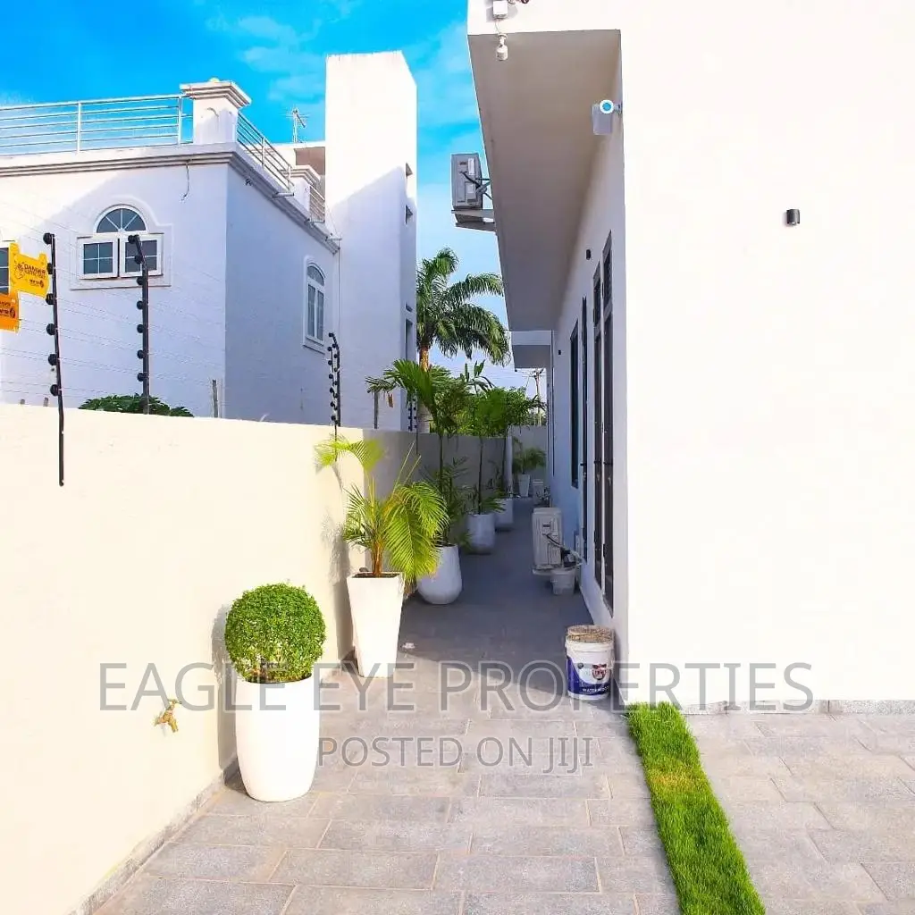 4bdrm House in East Legon for sale