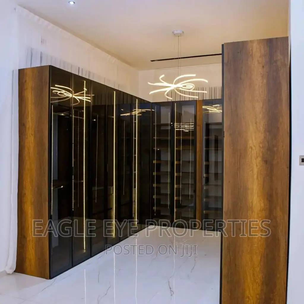 4bdrm House in East Legon for sale
