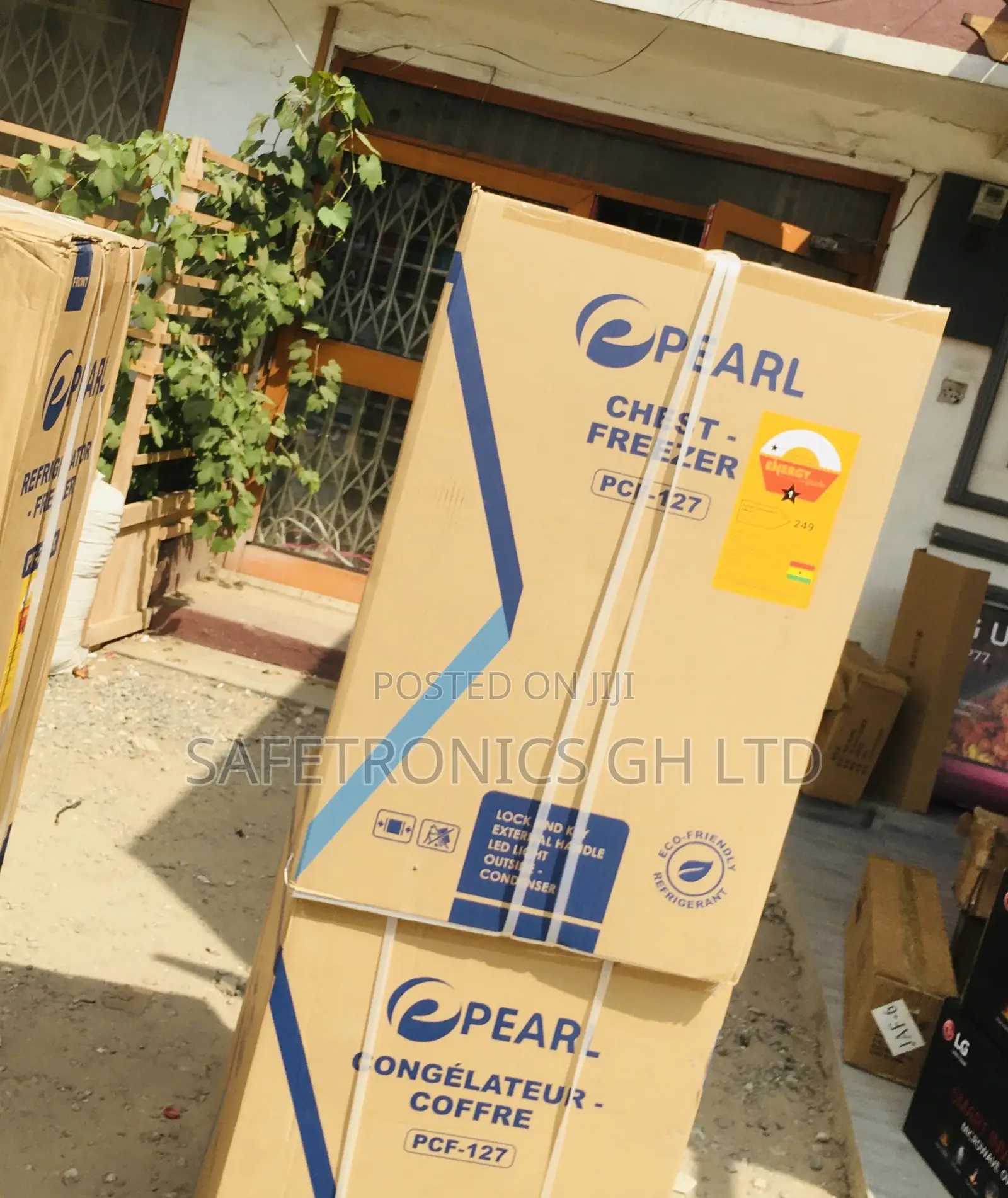 PCF-127 100 Liters Chestfreezer Singledoor Pearl Electric