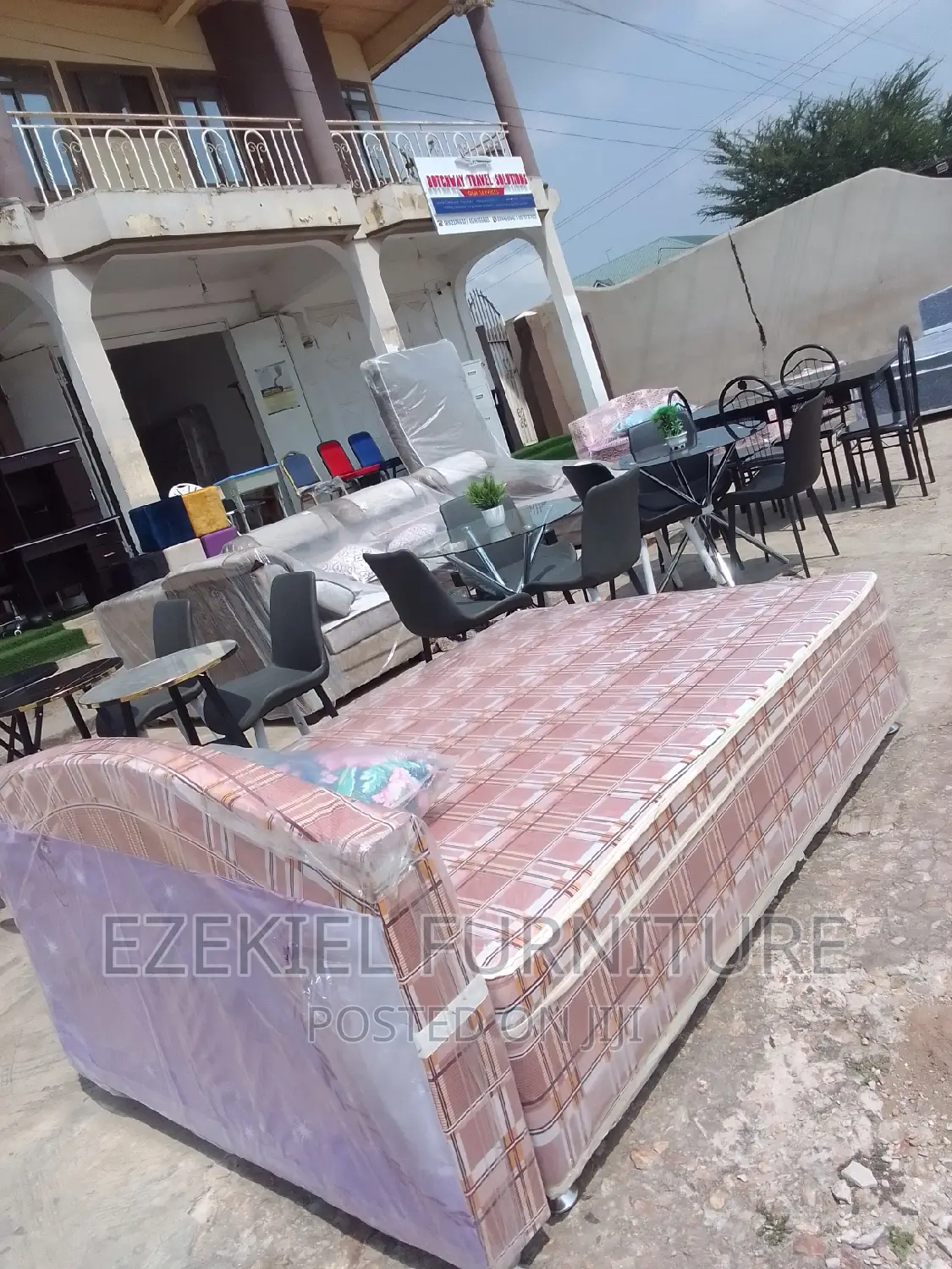 Double Size Complete Bed