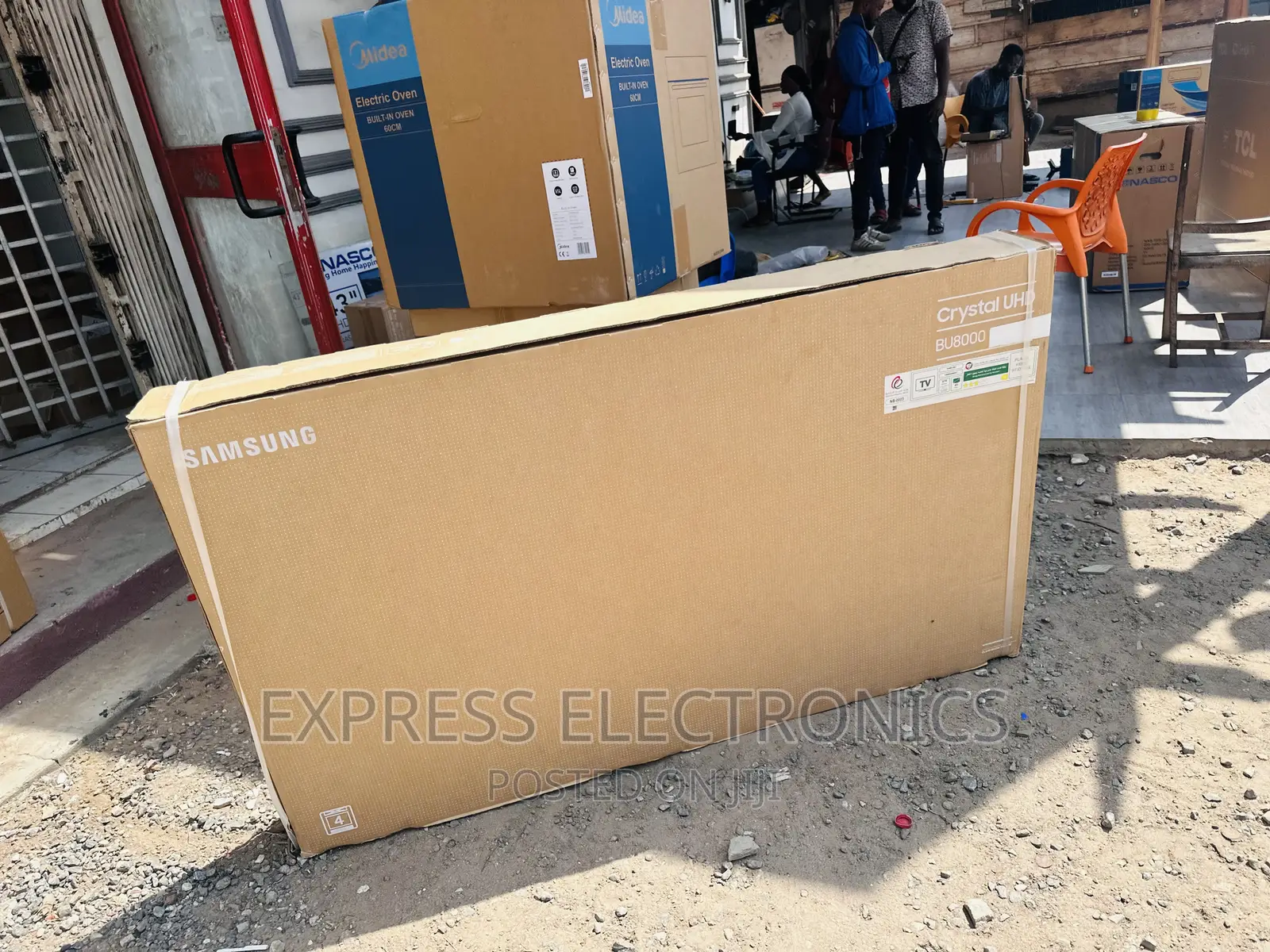 Series 7 Smart Glossy Slim UHD Samsung Tv 55”