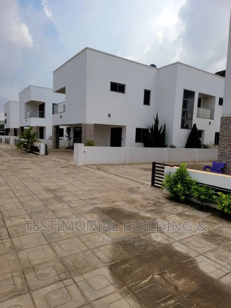 4bdrm House in Testimonial Building, East Legon for rent
