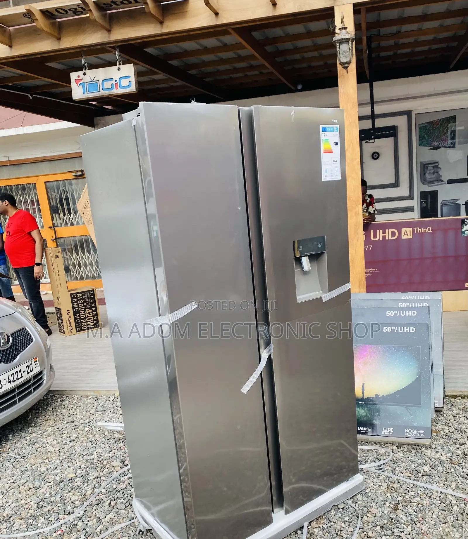 Energy Sufficient TCL Side by Side Refrigerator P520SBN.