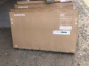 Smart Powered by Tizen Samsung 55AU7000 55′′ UHD Smart TV