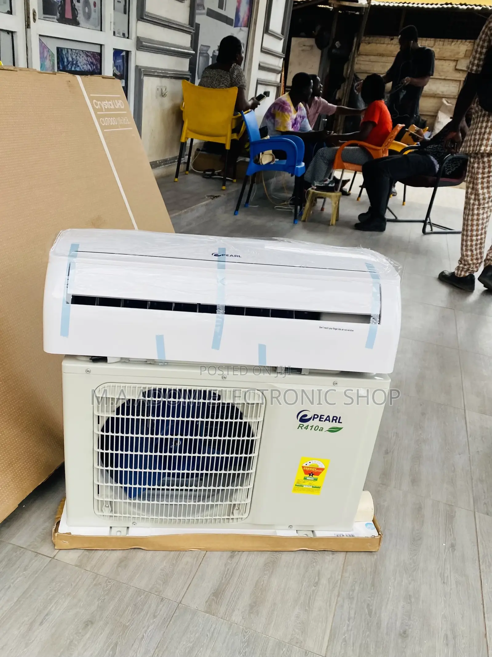 Adorable Pearl 1.5hp Split Type Air Conditioner(White) 