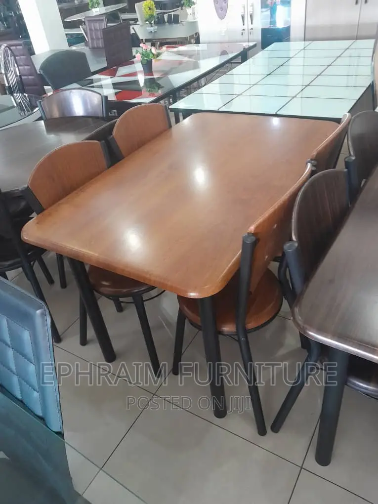 Wooden Dinning Table