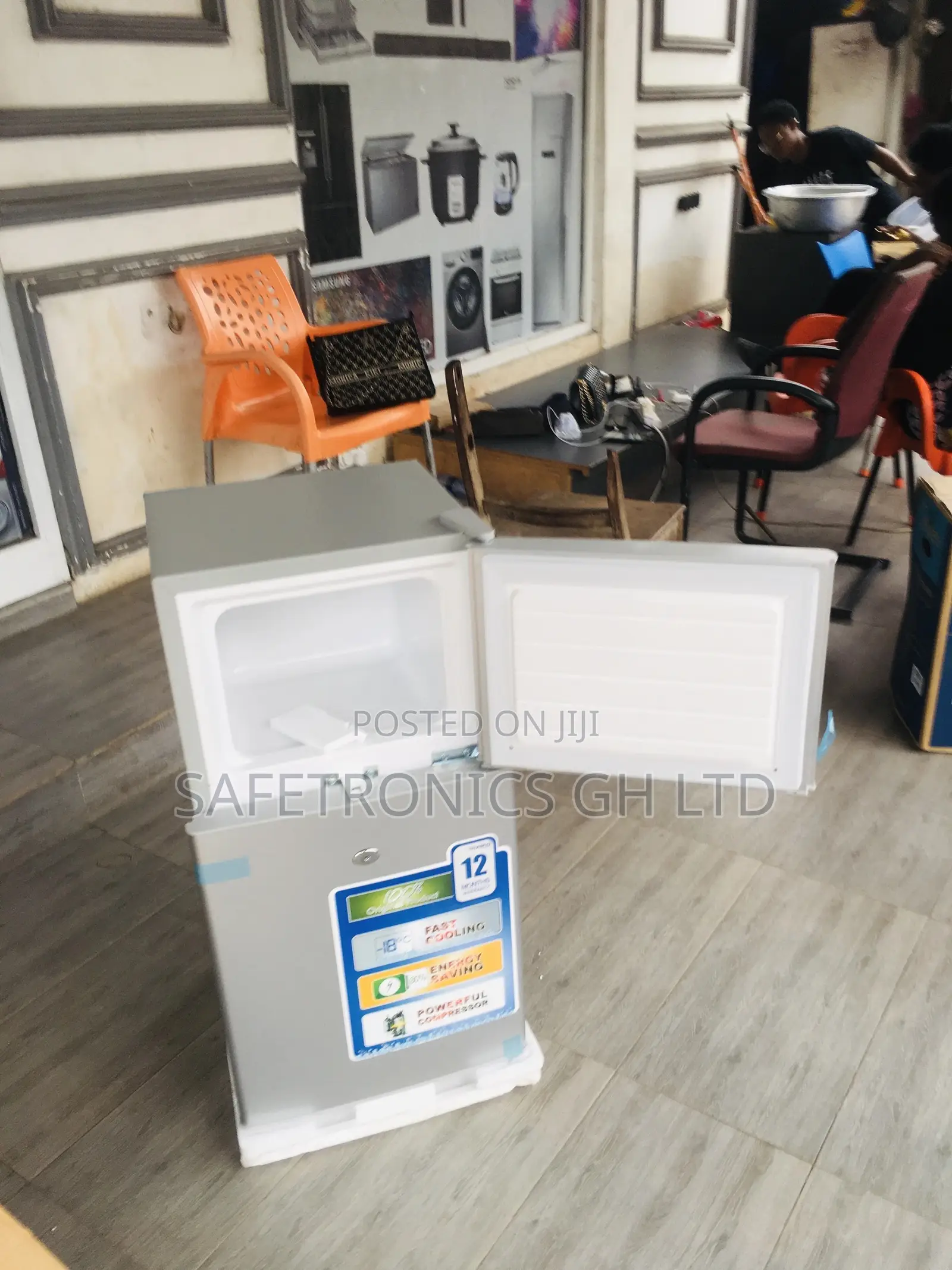Doubledoor Topfreezer Gray Nasco Nasf2-120 Fridge