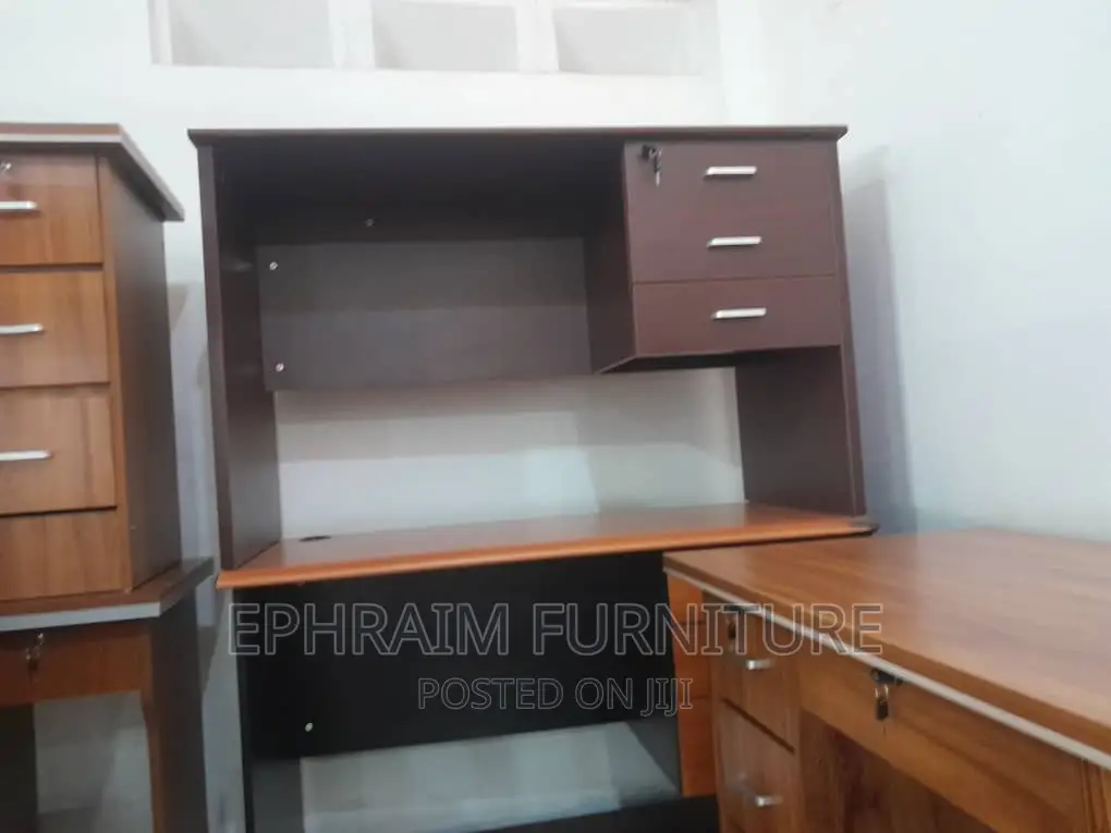Wooden Desk for Sale at Affordable Price