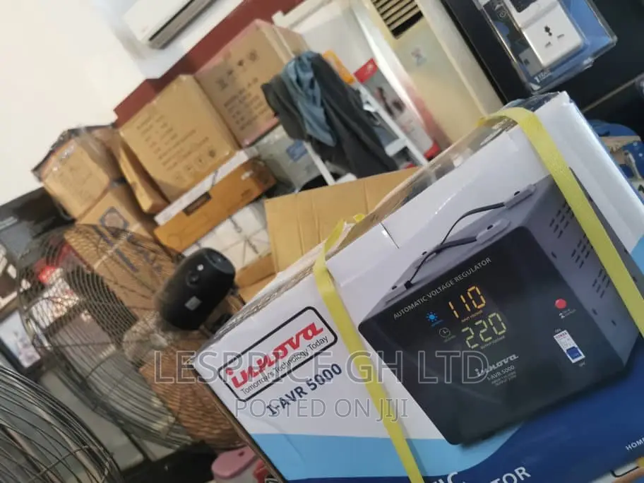 High Quality Voltage Stabilizer 5000VA