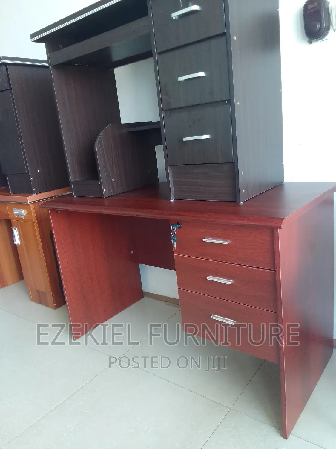 Office Desk