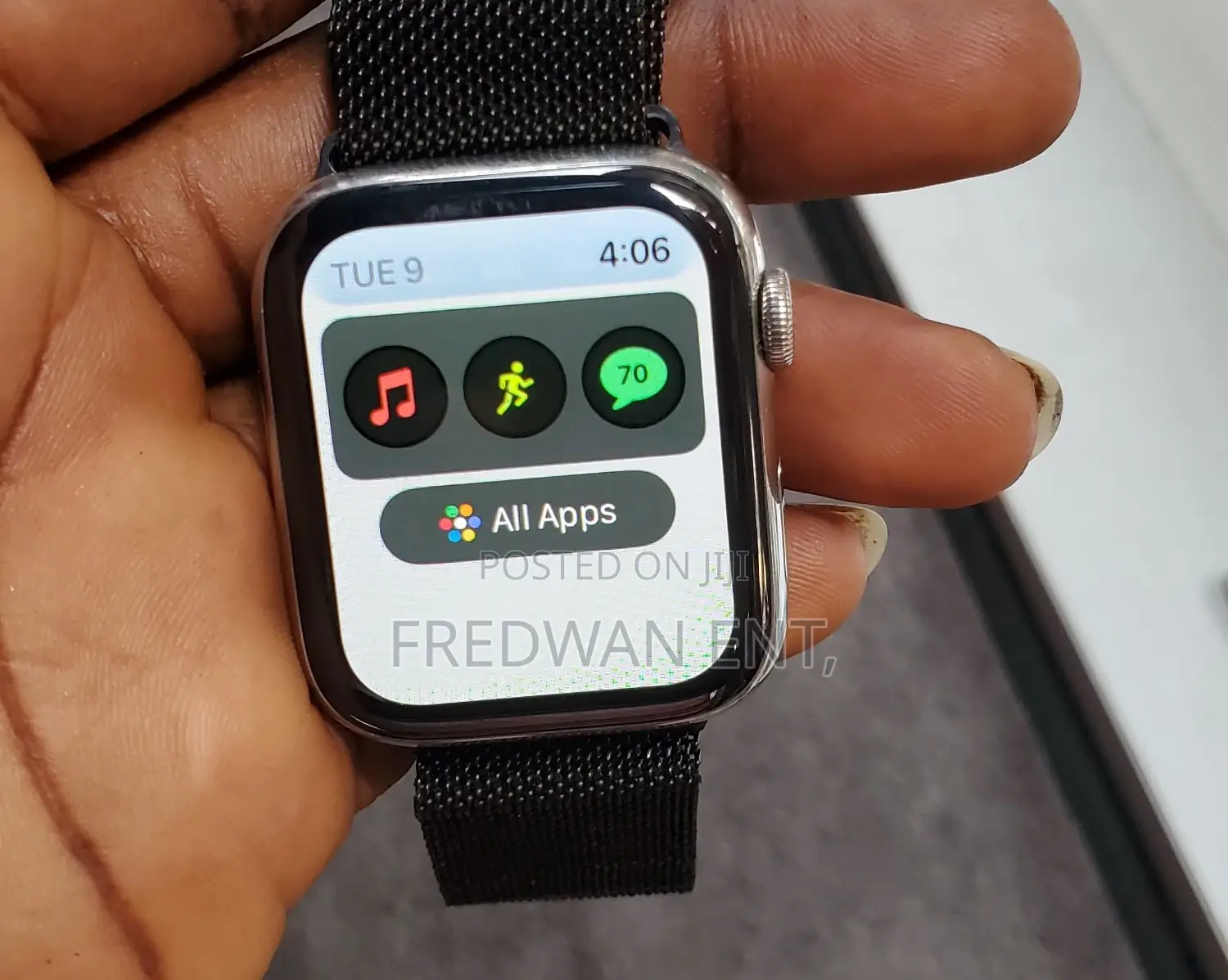 Iwatch Series 5 44.Mm Cellular and GPS