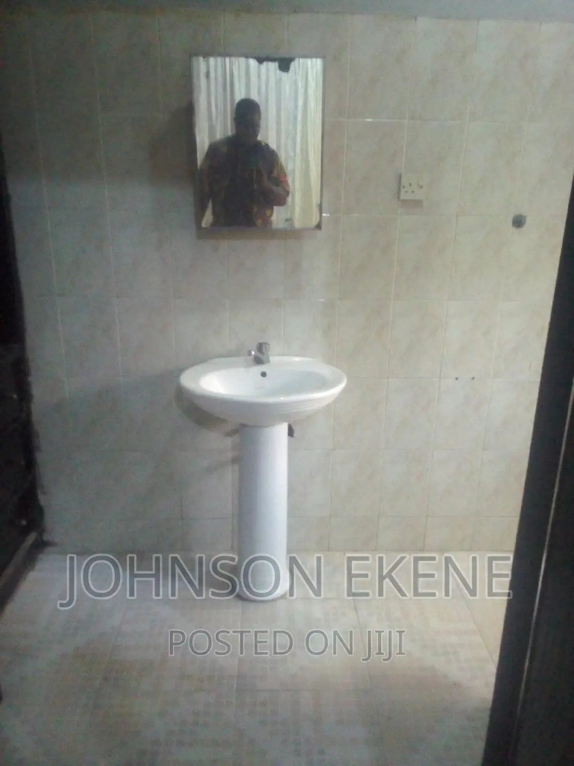 Very Calm Single Room Fully Furnished Apartment for Rent