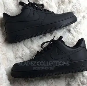 Black Airforce Sneakers