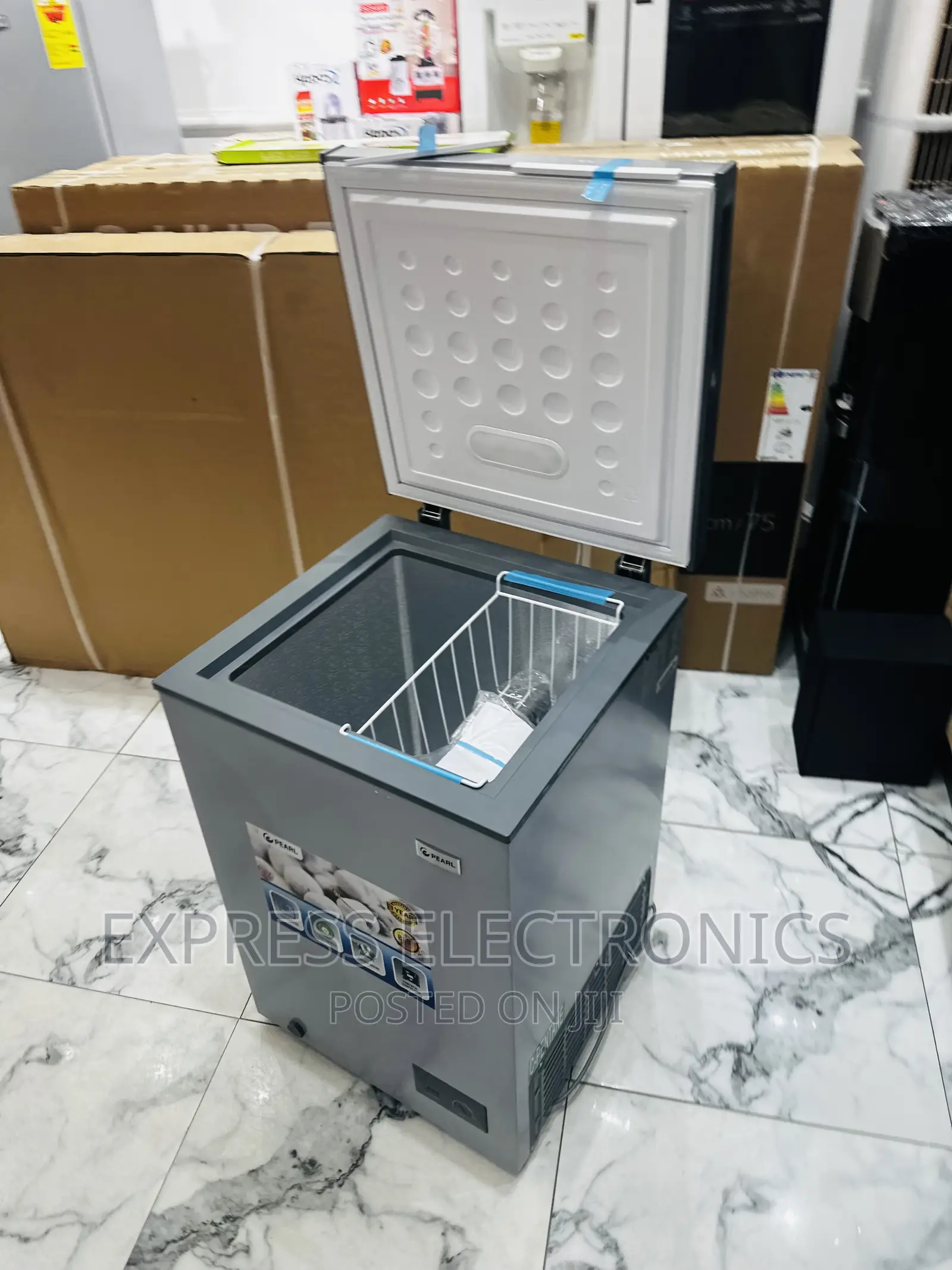 Inside LED Display Chest Freezer Single Door Pearl 100L