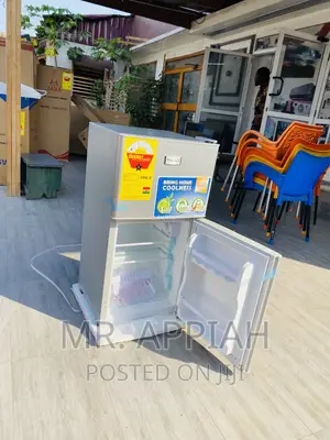 Manual Defrost Nasco Nasf2-120 2 Door Table Top Fridge.