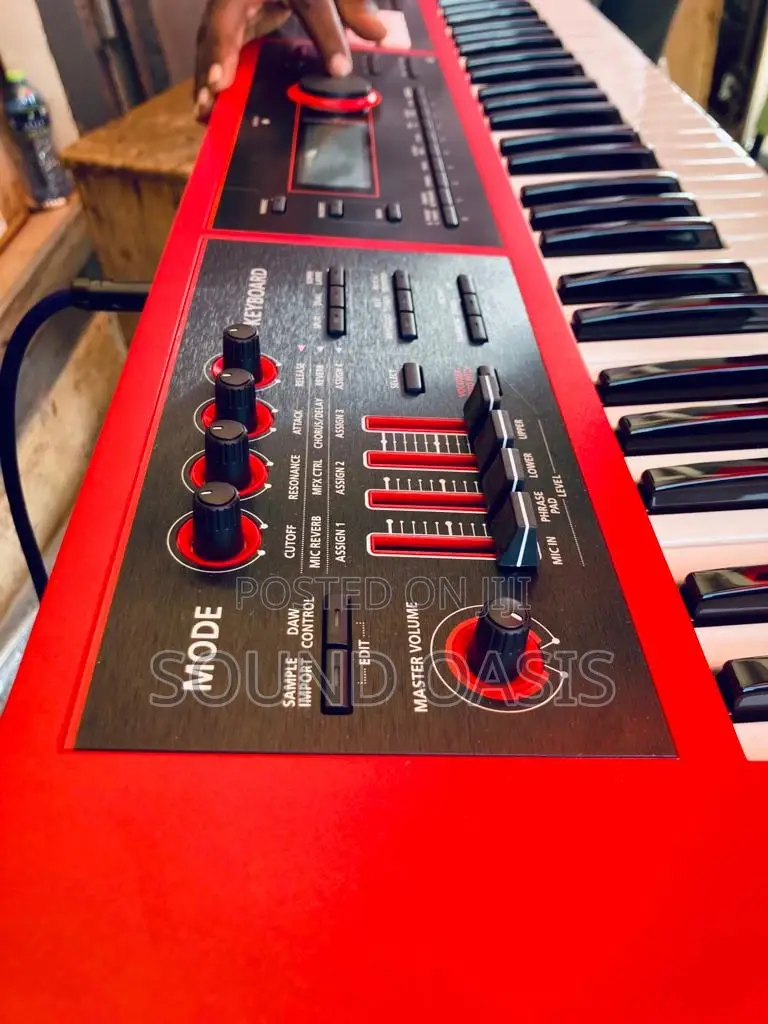 Roland XPS-10expandable Synthesizer Pro Keyboard(Black)